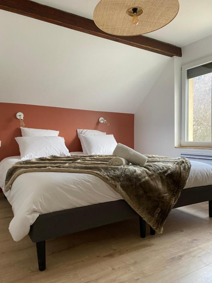 L'Augustine Saint-Avre Avec Spa Saint Avre la Chambre 외부 사진